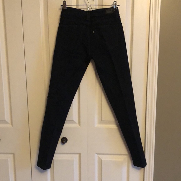 EUC Levi’s Denim Jean/Legging - Size 7 - Picture 4 of 6